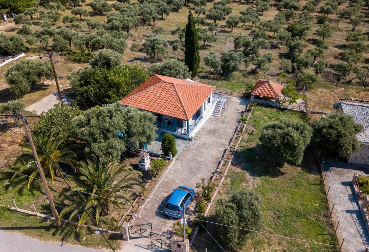 Olive Cottage Astris Eksteriør bilde